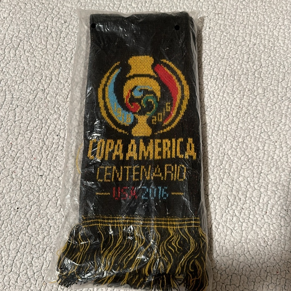 BRAND NEW Copa America USA 2016 - Final Match MetLife Stadium Scarf - Picture 4 of 4